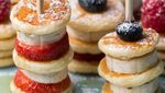 7 Pancake Lembut Enak Buat Sarapan, Ada Cokelat, Matcha hingga Red Velvet