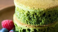 Matcha atau green tea selalu jadi favorit. Aroma wanginya bakal bikin hari Anda makin penuh semangat. Bisa dipadu dengan gula bubuk.Foto: Istimewa