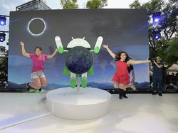 Jepretan Indah Gerhana Matahari dan Kelahiran Android Oreo