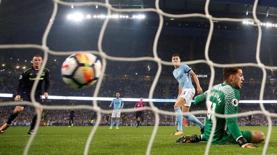 Momen-Momen di Gol ke-200 Rooney di Premier League