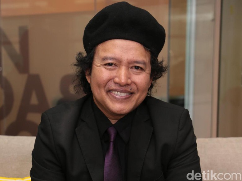 Belantik Jadi Kode Baru dalam Karya ke-11 Andrea Hirata Belantik Jadi Kode Baru dalam Karya ke-11 Andrea Hirata