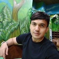 Bintang sinetron era 90-an ini terkenal dengan wajah imutnya. Sejak sintron Jin & Jun hingga saat ini, penampilan Sahrul Gunawan tak jauh berbeda. Syahrul kini berusia 41 tahun. Foto: dok. Instagram