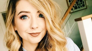 Gadis berusia 27 tahun ini adalah salah satu YouTuber paling terkenal dan paling kaya di Inggris. Foto: Instagram