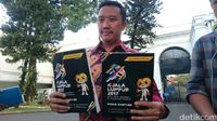 Laporkan Bendera Terbalik ke Jokowi, Menpora: Beliau Manggut-manggut