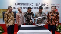Melalui skema Co-Branding, Bank DKI akan melakukan fungsi pemesanan kartu sedangkan seluruh proses/operasional akan dilakukan oleh pihak BNI selaku issuer kartu. Foto: dok. BNI