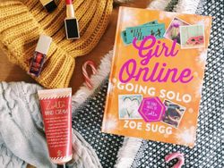 Gadis Cantik Ini Raup Puluhan Miliar Berkat YouTube