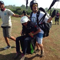 Masih ingat bucek? Di era 80 dan 90-an, artis satu ini menjadi idola muda. Bucek kini berusia 43 tahun tapi masih ganteng dan macho. Sejak muda, Bucek memiliki jiwa petualang. Hingga kini Bucek masih hobi travelling. Foto: dok. Instagram