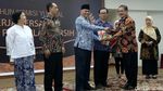 Ultah ke-12, KY Luncurkan 3 Buku