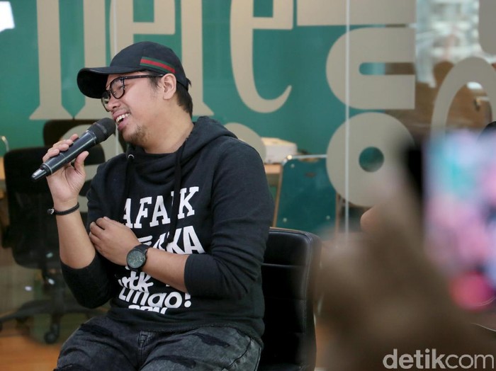 Merdunya Suara Sammy Simorangkir Nyanyikan Tanah Airku