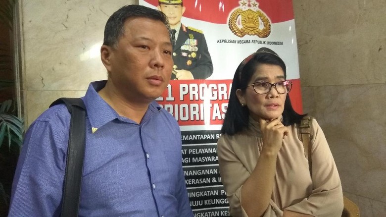 Pengacara: Bos First Travel Mengaku Tak Punya Aset di Luar Negeri Pengacara: Bos First Travel Mengaku Tak Punya Aset di Luar Negeri