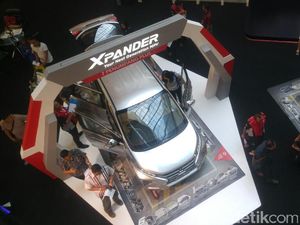 Mitsubishi Xpander Disenangi Kelas Menengah dan Jadi Mobil Kedua