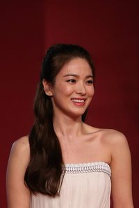 Dua Aktris Korea Ini Punya Wajah Cantik dan Ideal Secara Matematis