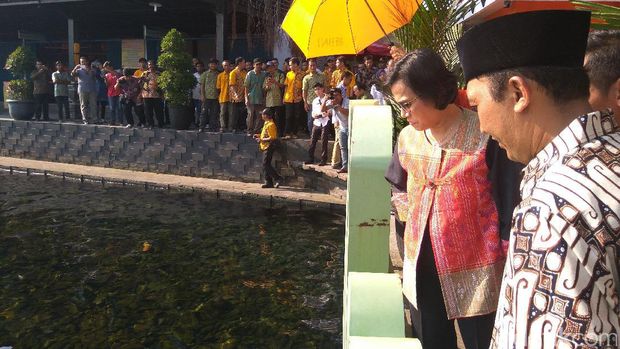 Dianggap Sukses, Sri Mulyani Ingin Ajak Kades Ponggok ke Luar Negeri