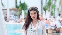 Anyway, dia cantik banget ya. Foto: Instagram/stevieagnecya