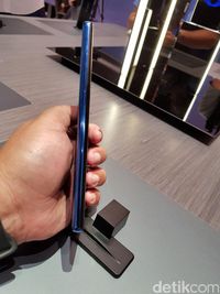 Kencan Singkat dengan Galaxy Note 8 di New York