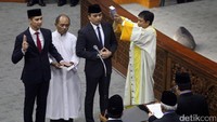 Dalam Paripurna tersebut juga dilakukan pelantikan dua anggota DPR pengganti antar waktu (PAW) masing-masing Putu Supadma Rudana dari Fraksi Partai Demokrat dan Budisatrio Djiwandono dari Fraksi Partai Gerindra.