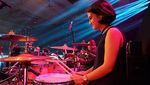 Drummer Cantik ini Disebut Mirip Wanda Hamidah, Setuju?