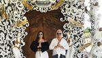Foto: Seksinya Ashley Graham yang Sedang Liburan di Bali