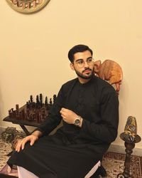 Pria Tampan Ini Viral Karena Seperti Gabungan Zayn Malik dan Harry Potter