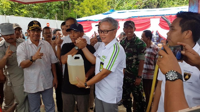 Berkat Jokowi, BBM di Halmahera Turun Dari Rp 12.000 Jadi Rp 6.500