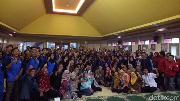 Ini Wejangan Risma untuk Mahasiswa Baru Unitomo