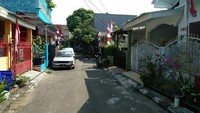 Untuk menyiasati penyakitnya, Bayu narik hanya siang hari. Dari jam 07.00 WIB hingga 18.00 WIB.