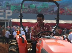 Ke Karawang, Mentan Beberkan Cara Hindari Paceklik