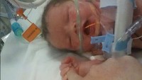Bayi tersebut lahir pada 23 Agustus 2017 kemarin dengan selamat dan dalam keadaan sehat.