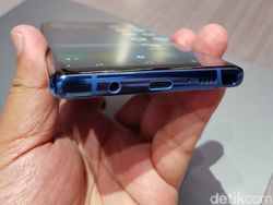 Di Sektor Ini Galaxy Note 8 Ungguli iPhone X