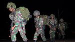 Marinir Latihan Perang di Situbondo