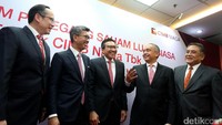Masa jabatan Tengku Dato Sri Zafrul Tengku Abdul Aziz adalah sejak diperolehnya persetujuan OJK atas uji kelayakan dan kepatutan sampai dengan penutupan RUPST yang keempat setelah tanggal efektif. Adapun masa jabatan Rahardja Alimhamzah adalah efektif sejak ditutupnya RUPSLB sampai dengan penutupan RUPST yang keempat setelah tanggal efektif.