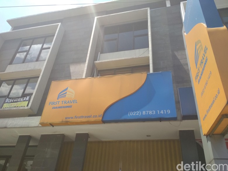 Penampakan Kantor Tiga Lantai First Travel di Bandung Penampakan Kantor Tiga Lantai First Travel di Bandung