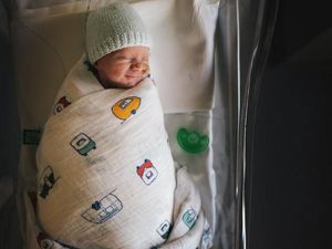 Di Balik Senyum Bayi Ini, Ada Kisah Mengharukan