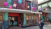 Chinatown Bandung yang berada di Jalan Kelenteng No 41, Kecamatan Andir, Kota Bandung, kini menjadi destinasi wisata baru yang tengah hits di masyarakat (Tri Ispranoto/detikTravel)