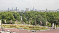 James Park yang merupakan salah satu taman milik Kerajaan Inggris pun juga berjarak cukup dekat. Jalan kaki 10 menit juga sudah sampai (Royal Parks.org)