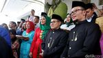 Foto: Yuuk Intip Nikah Massal di PKB Mantu