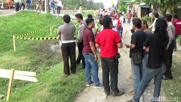 Polisi masih berjaga di lokasi semburan lumpur dan gas di Kebumen