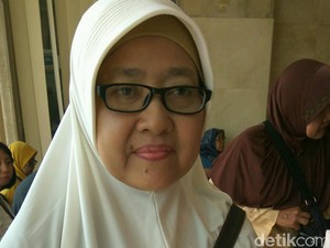 Cerita Jemaah First Travel yang Gelisah Paspornya Tak Kunjung Kembali