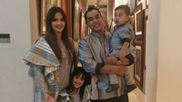 Ardie dan Nia sendiri sebelumnya hanya menjalani pacaran singkat sebelum naik pelaminan lho. Foto: Instagram