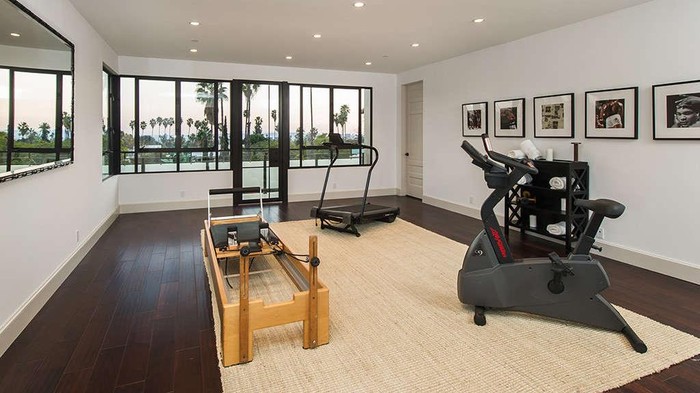 Fitnes Center