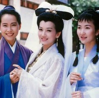 Ini adalah Pai Su Chen bersama suaminya, Xu Xian dan adiknya Xiao Qing. White Snake Legend sendiri bercerita tentang kisah cinta legendaris antara manusia dan siluman ular yang sakti. Namun harus melewati beberapa takdir buruk dan rintangan. Foto: Ist.