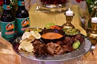 Berbagi Kelezatan Daging Kambing Melalui 'Berkah Lezat Bango' 