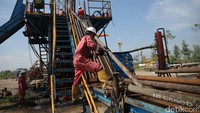 Pada Struktur Jatibarang dilakukan pemboran dengan menggunakan teknologi baru yang bernama “Underbalance Driling”. Kelebihan dengan menggunakan metode pemboran tersebut, tekanan hidrostatik kolom fluida pemboran yang digunakan lebih kecil daripada tekanan formasi sehingga menimbulkan aliran gas, air maupun hidrokarbon dari formasi ke lubang sumur secara terus menerus.