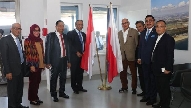 Komisi V DPR ke Polandia Bahas Transportasi