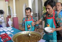 Ini Gecok Kambing Legendaris Asal Semarang yang Pakai 25 Jenis Rempah