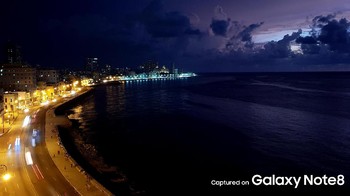 Diambil dari kamera wide-angle f/1.7 Galaxy Note 8. Foto: Samsung