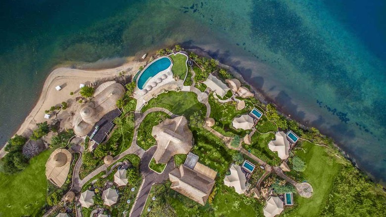 Sensasi Kemping Mewah Tepi Pantai Di Bali