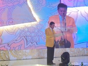 Novanto Singgung soal Nurul Arifin Maju Pilwalkot Bandung