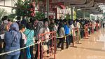 Ratusan Orang Berburu Lowongan Kerja di Jobfair Kemayoran