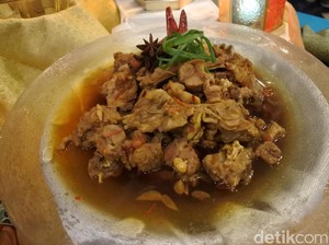Ini Gecok Kambing Legendaris Asal Semarang yang Pakai 25 Jenis Rempah
